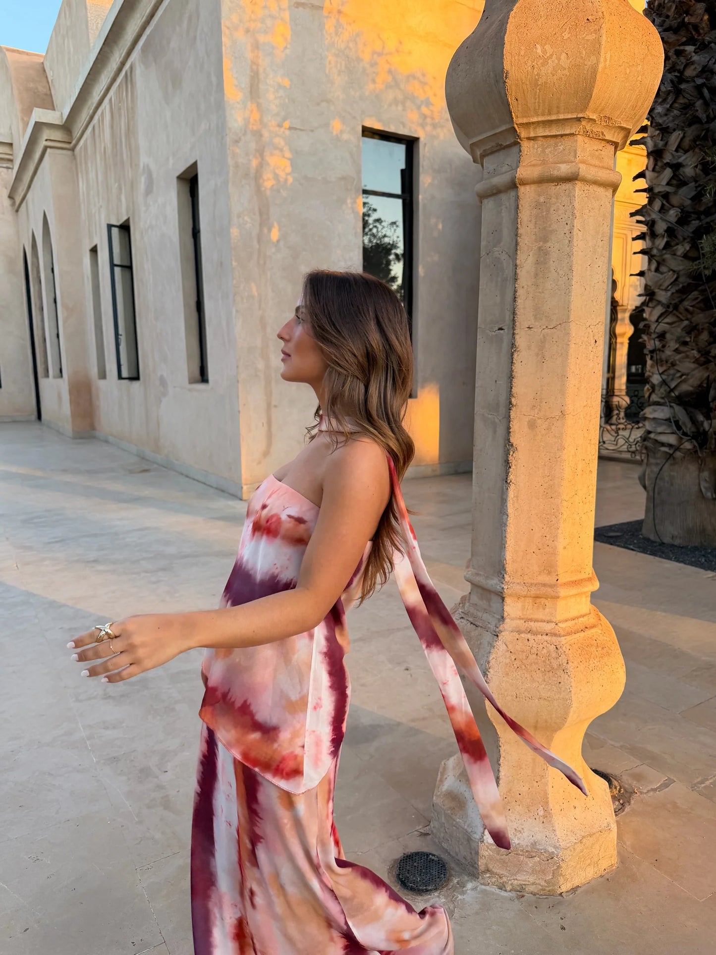 Aitana - Vestido Strapless con Pañuelo Incluido