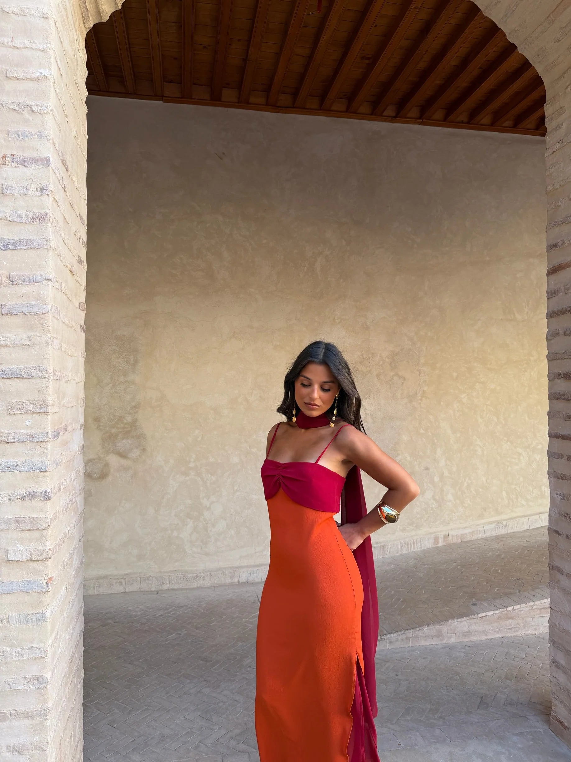 Zahara - Vestido Naranja y Rojo con Pañuelo Incluido