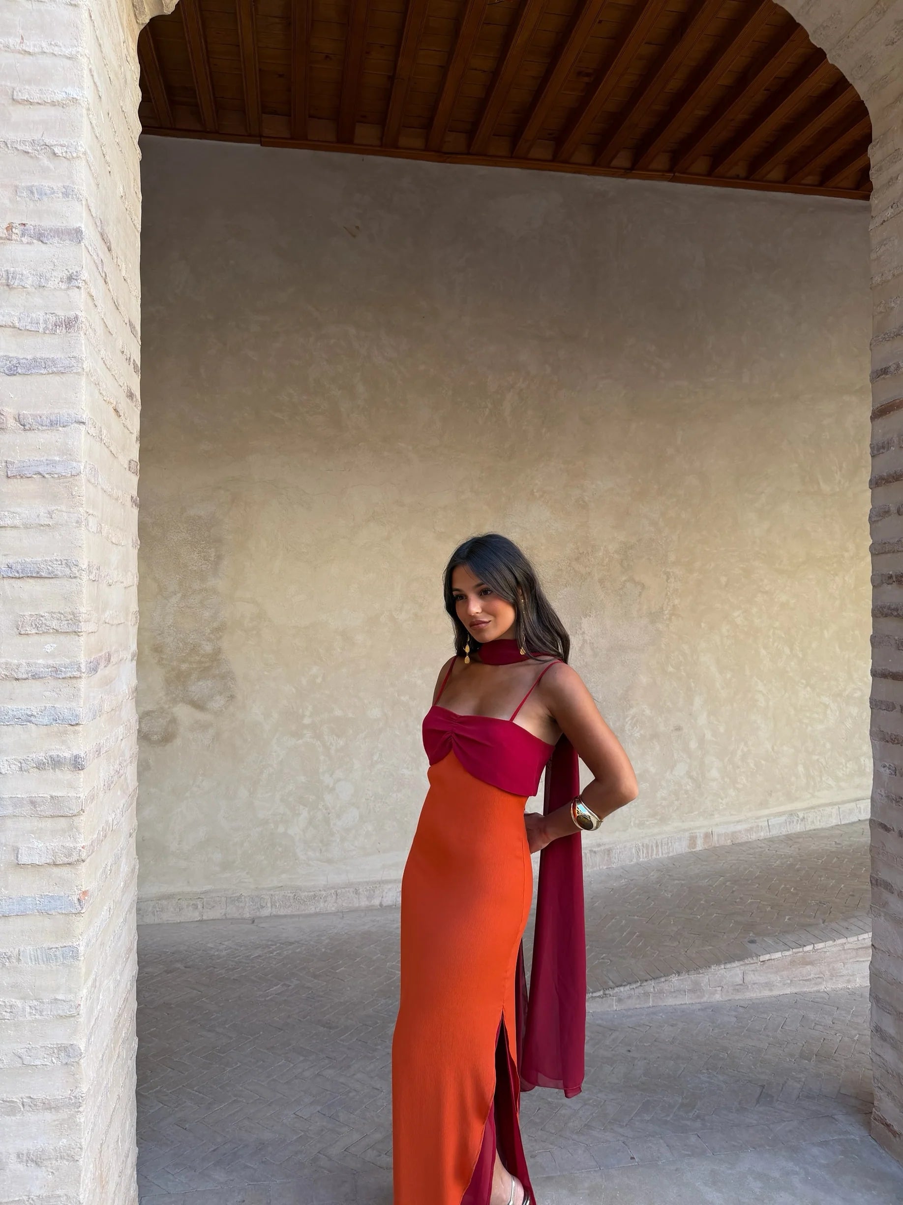 Zahara - Vestido Naranja y Rojo con Pañuelo Incluido