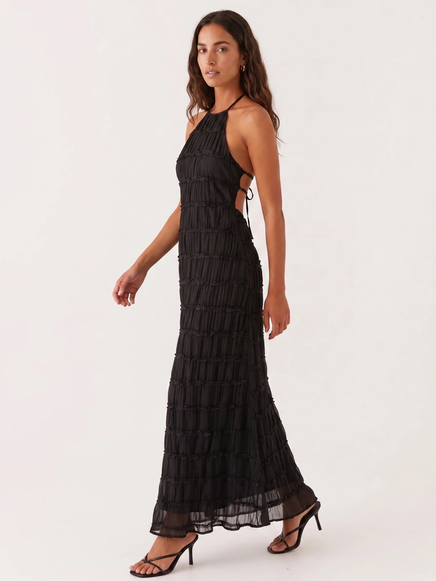 Ángela - Vestido Largo Halter con Volantes Escalonados
