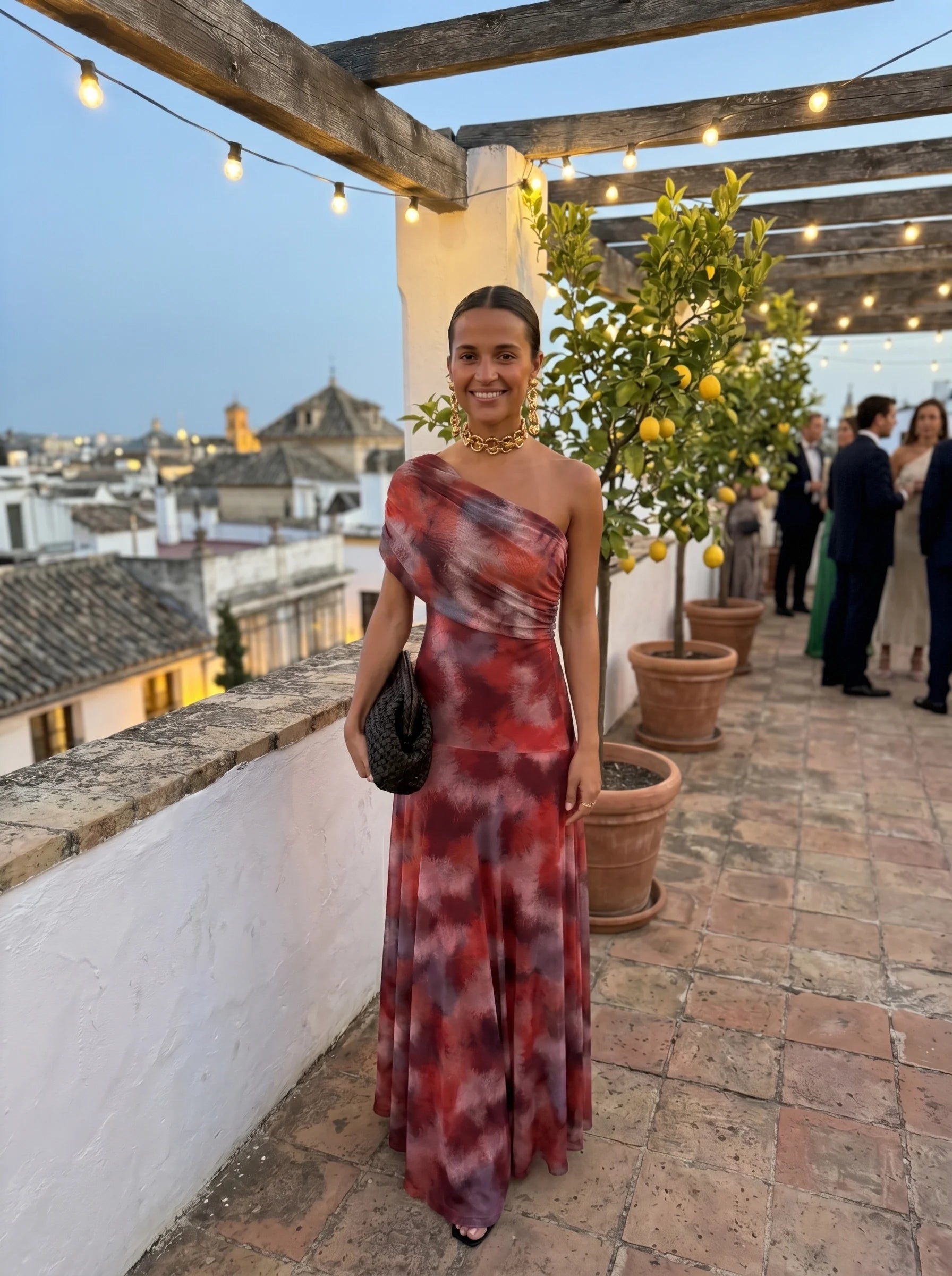Carla - Vestido Maxi Off-Shoulder con Drapeado