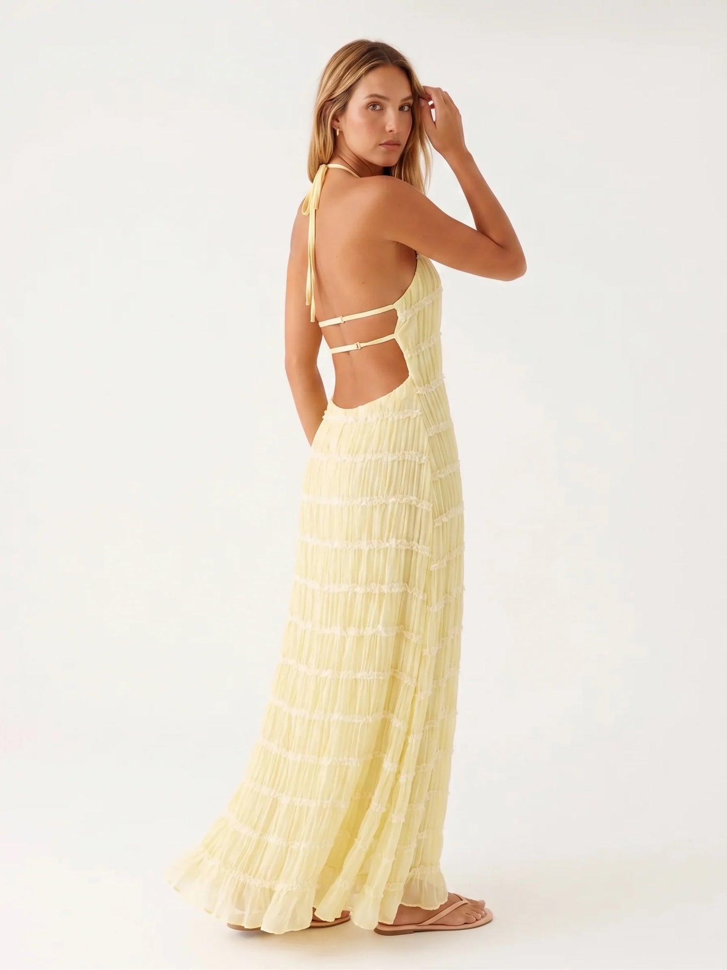 Ángela - Vestido Largo Halter con Volantes Escalonados