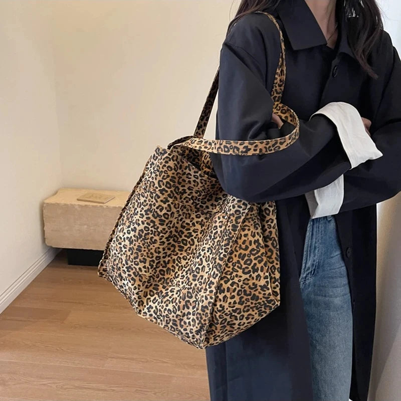 Elsa - Bolso Tote Retro Animal Print