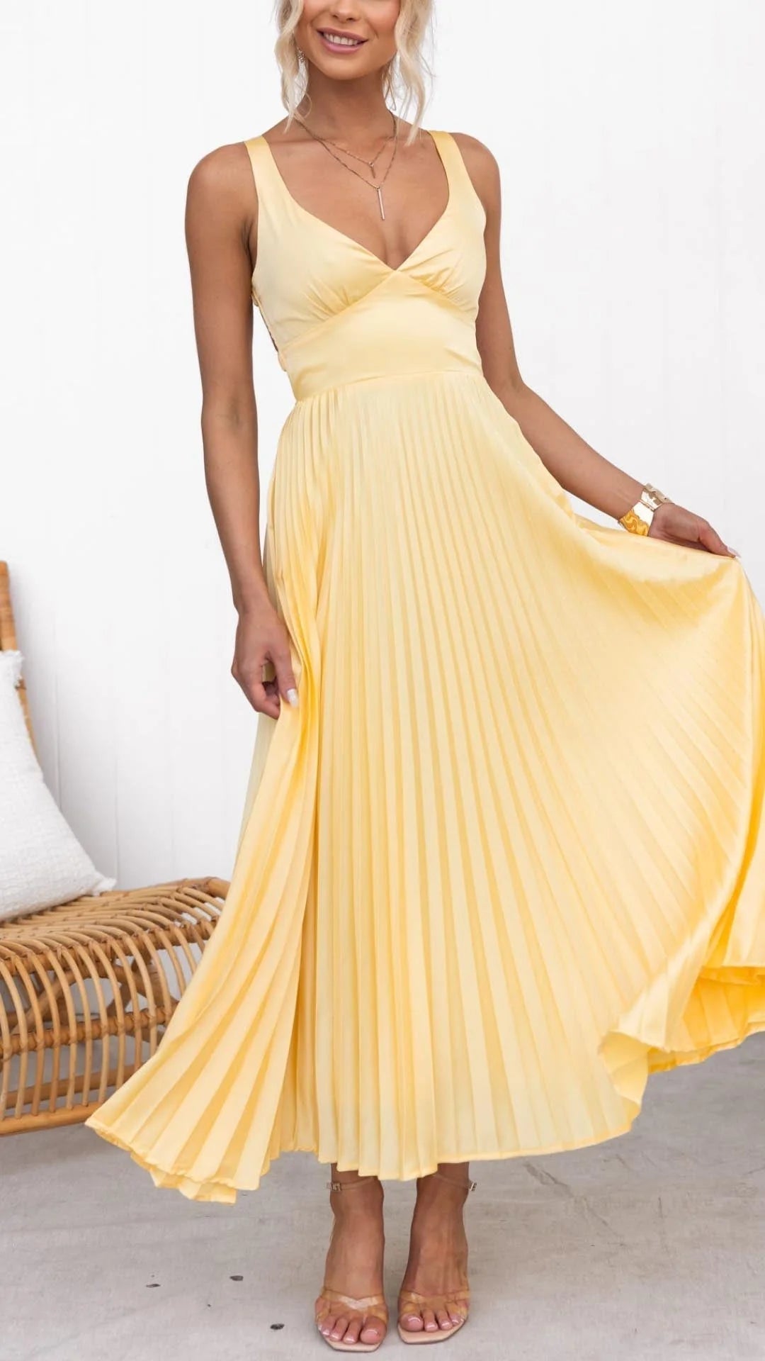 Ana - Vestido Maxi Plisado con Tirantes