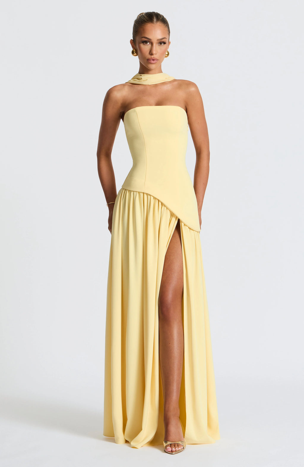 Zadie - Vestido Maxi Floral con Escote Halter