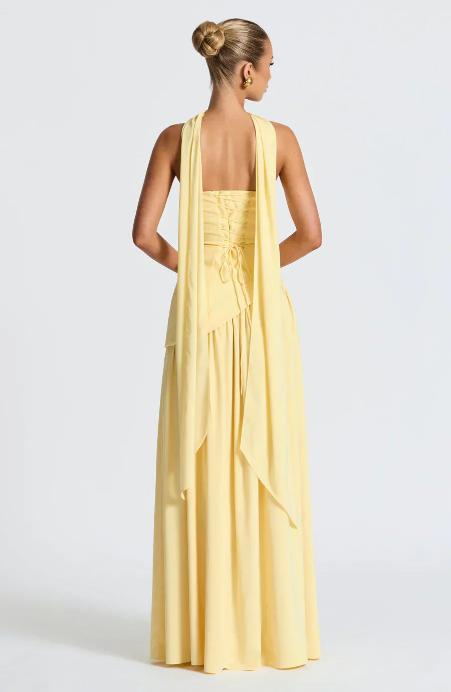 Zadie - Vestido Maxi Floral con Escote Halter